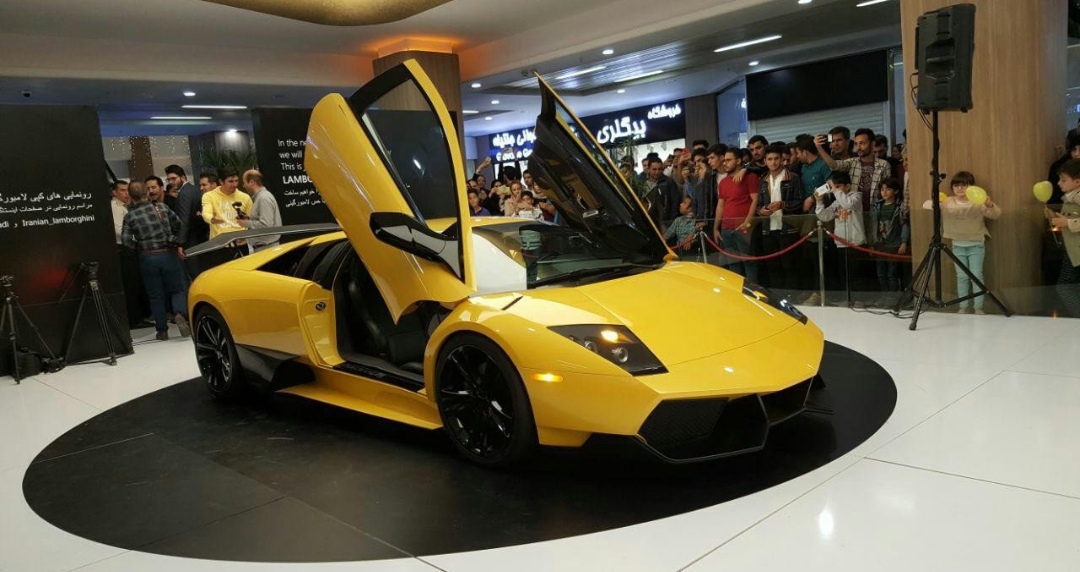 V Iráne vyvinuli takmer presnú kópiu Lamborghini Murcielago