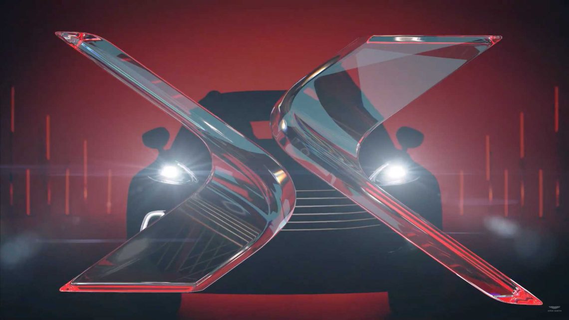 Aston Martin zverejnil nový teaser na SUV DBX v štýle Jamesa Bonda.