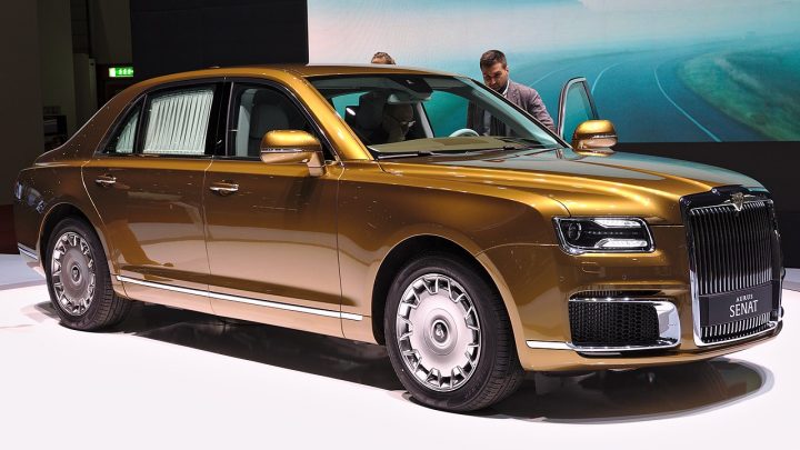 Poznáme oficiálnu cenu luxusného ruského sedanu Aurus Senat S600.