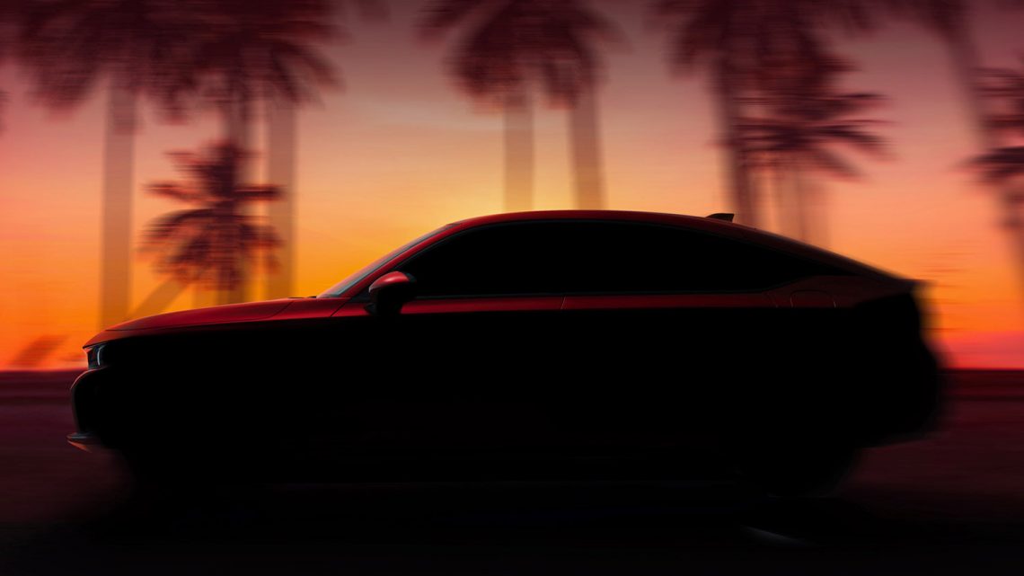 Honda zverejnila fotografiu hatchbacku Civic novej generácie.