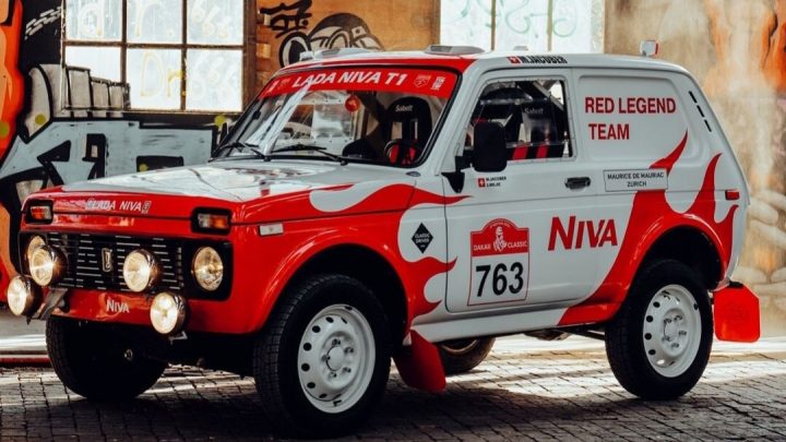 Špeciál Lada Niva na Dakar je pripravený na preteky.