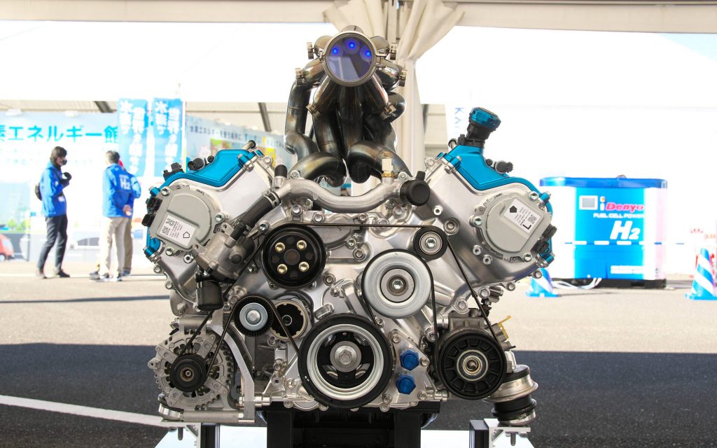 Yamaha Hydrogen V8