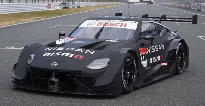 Nissan predstavil nový pretekársky špeciál pre šampionát Super GT.