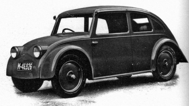 Volkswagen Chrobák je skopírovaná Tatra V570.