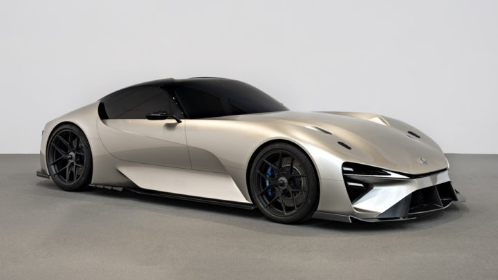 Nový elektrický superšport Lexus bude mať manuálnu prevodovku.