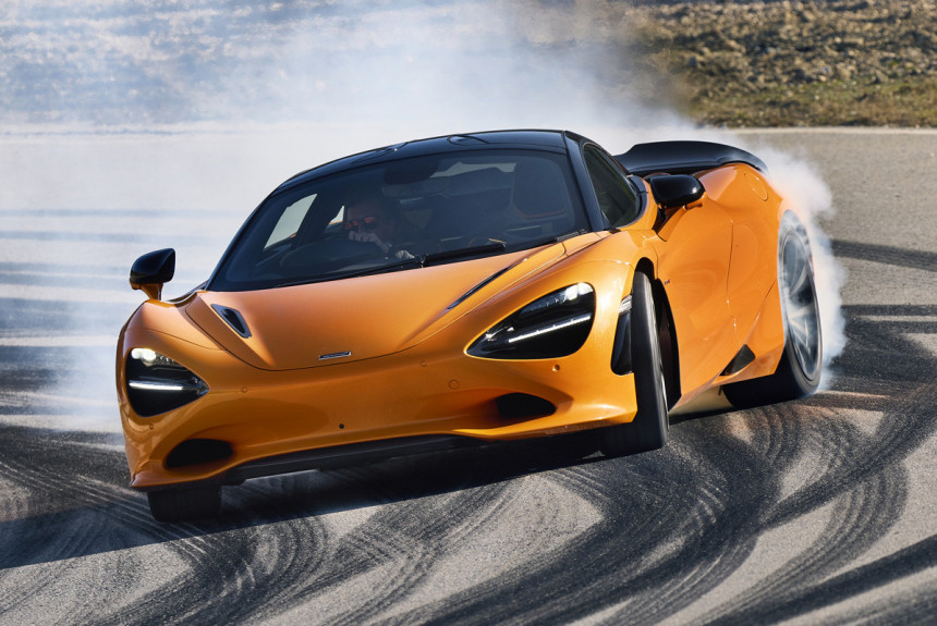 Nový superšport McLaren 750S nahradil model 720S.