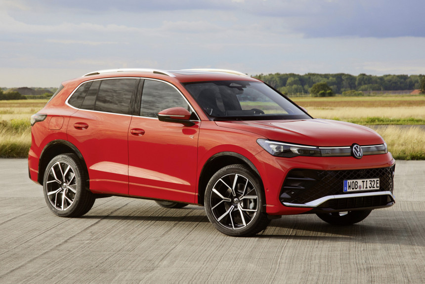 Tretia generácia vozidla Volkswagen Tiguan je úplne odhalená. Nový dizajn, nová generácia sa veľmi nezväčšila.