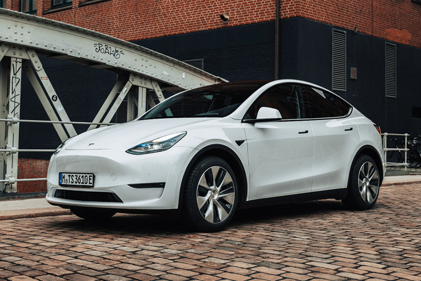 Tesla Model Y je najpredávanejšie auto v Európe za rok 2023.