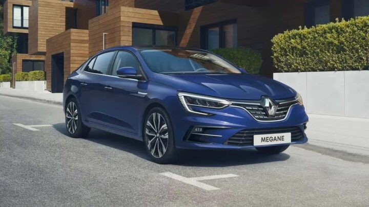 Obľúbený sedan je späť. Renault Megane GrandCoupé sa vracia na slovenský trh.