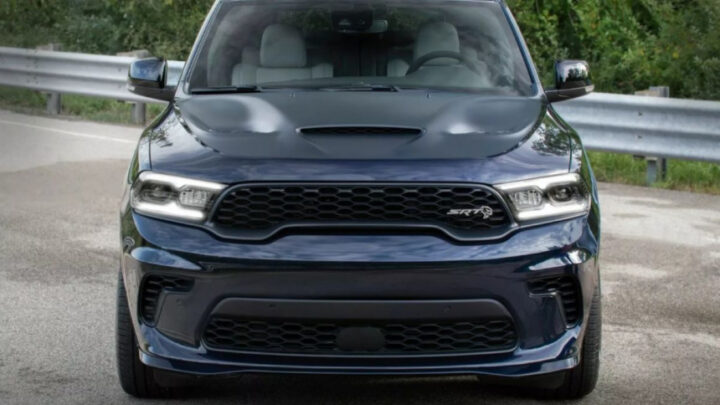 Dodge Durango s motorom V8 má ďalšie dve verzie na rozlúčku.