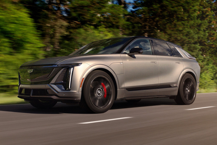 Cadillac predstavil veľké elektrické SUV s názvom Lyriq-V.