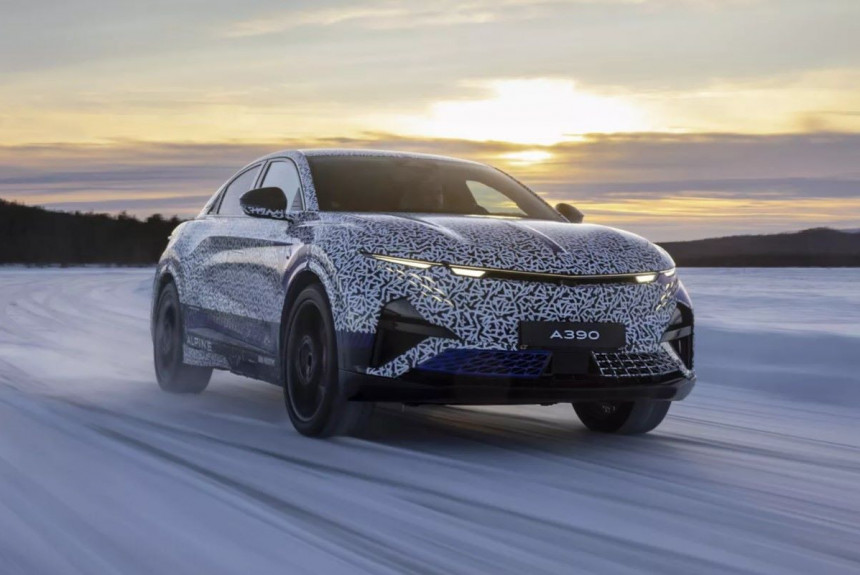 Sériový crossover Alpine A390: prvé detaily.