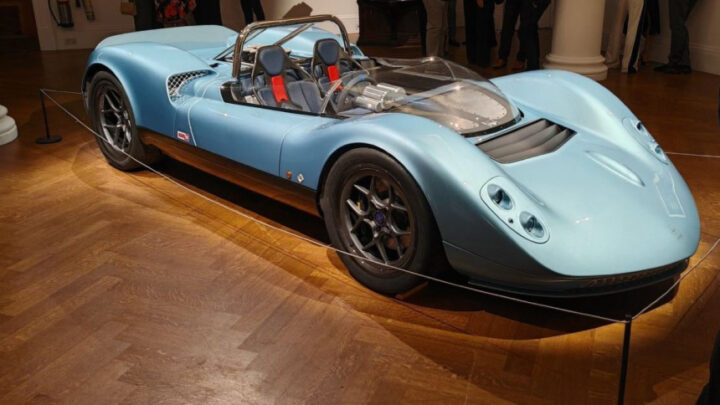 Nichols N1A Speedster: Váži menej ako tonu a má motor V8.