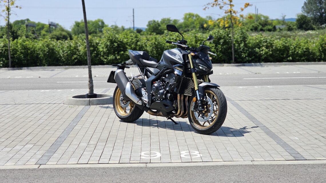 Honda Hornet 1000 2025 – pocity z jazdy.