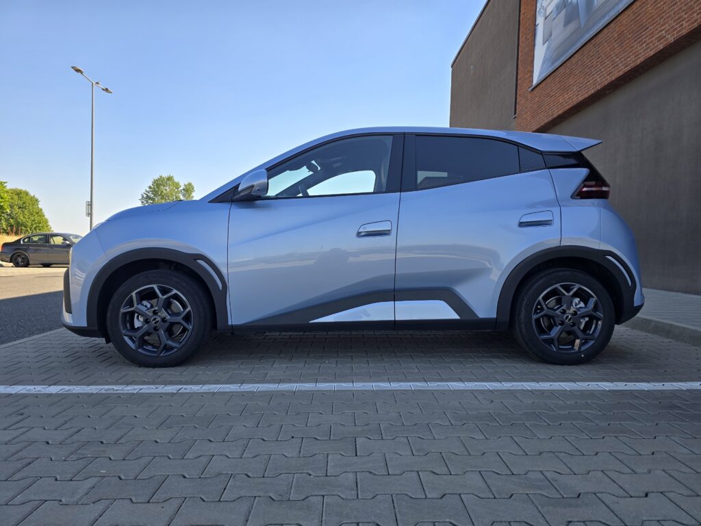 BYD Doplhin